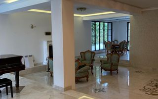 Vilă Individuala spațioasă | Locație premium - Poză 3