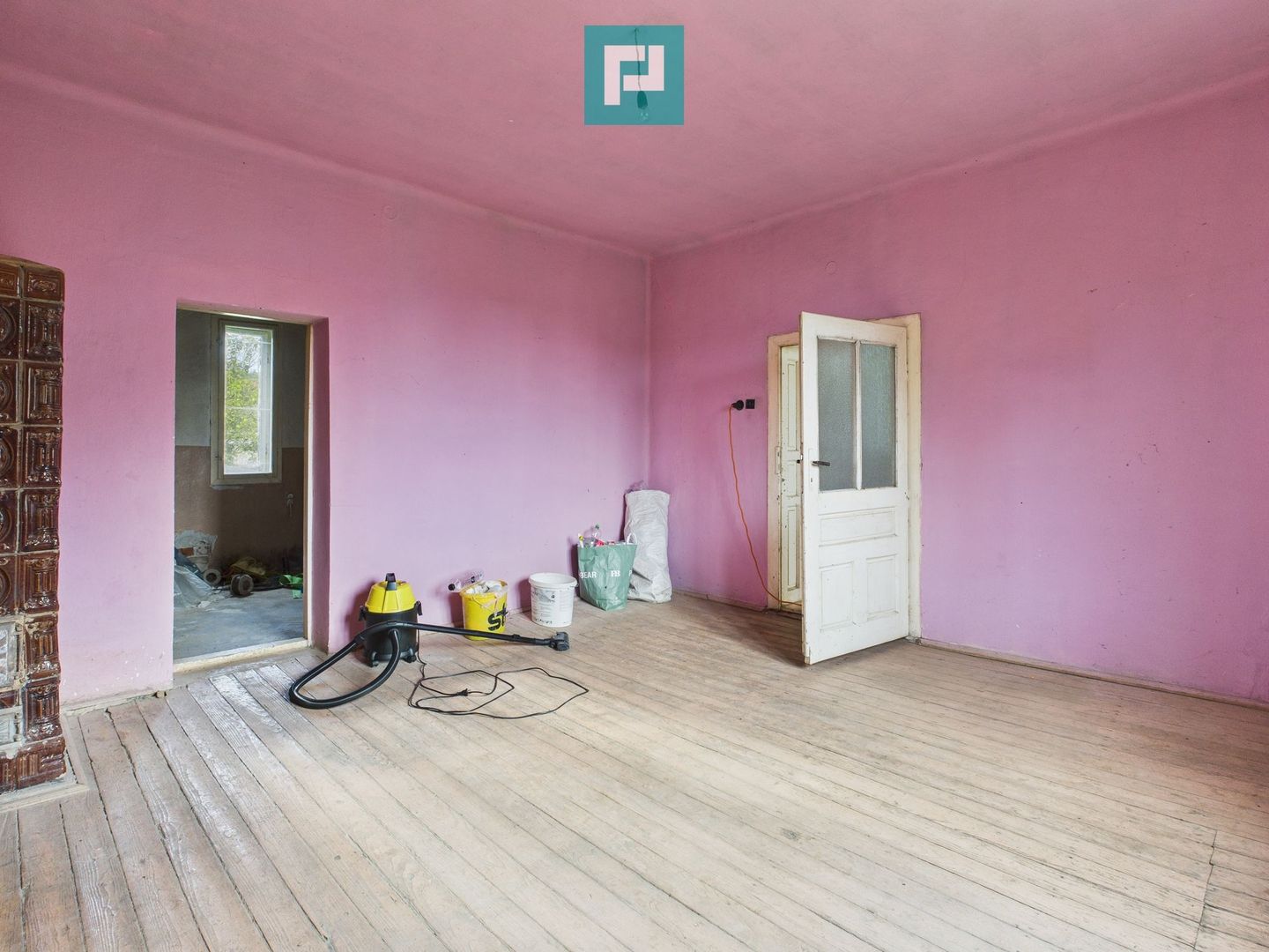 Casă cu teren generos Vărădia de Mureș - Stejar - Poză 20