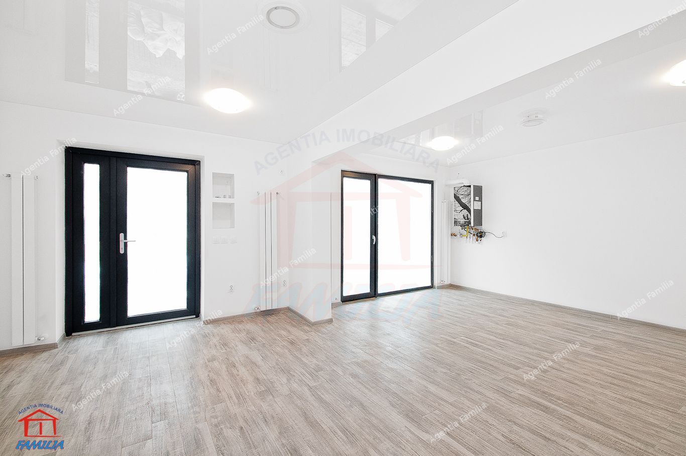 Vanzare spatiu comercial in Galati, str Gheroghe Doja, renovat - Poză 1