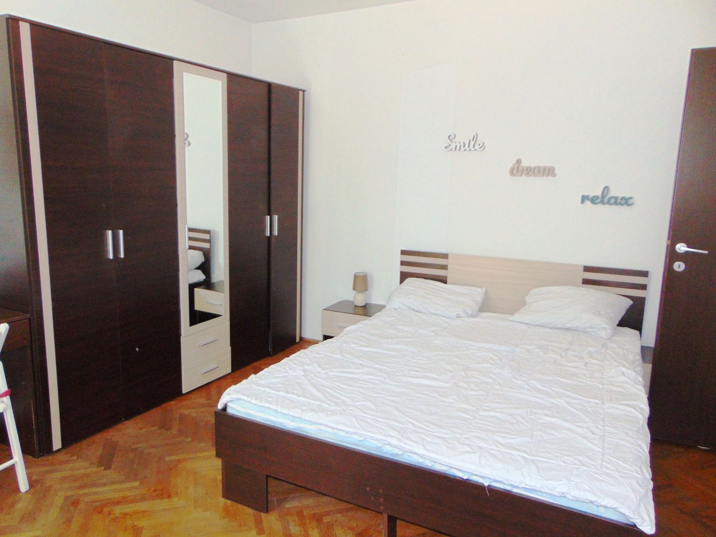 Garsoniera spatioasamobilata modern-Judetean - Poză 2