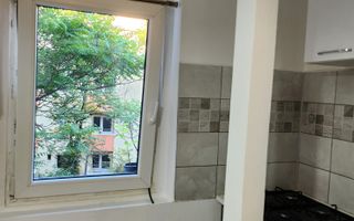 Vanzare Garsoniera Mall Vitan, Bloc Mixt de 4 etaje, 41 mp, Ideală Investiție - Poză 13