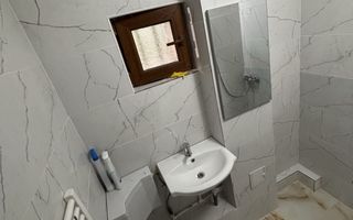 De vanzare apartament 2 camere – Zona Mall, parter, renovat complet - Poză 3