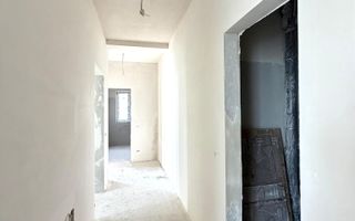 Apartament cu 3 camere -  72 mp - Etaj 1 - Giroc - Poză 2