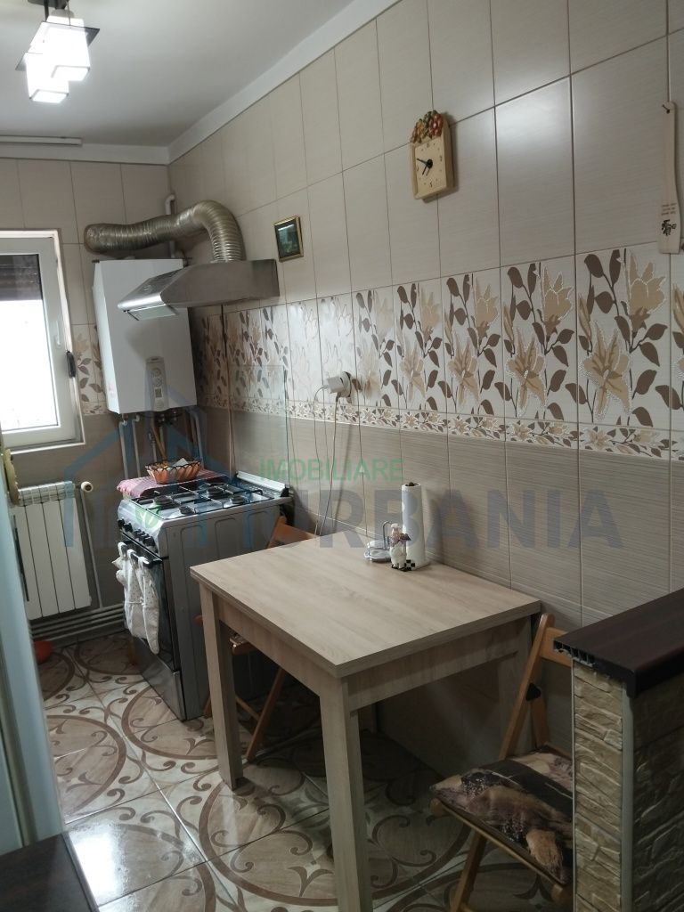 3 camere semidecomandat, mobilat/utilat, etaj 4/4 – Zimbru, Iași - Poză 3