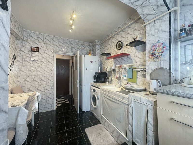 GIULESTI - Crangasi | 2 camere + birou 63mp la 1000 euro/mp - Poză 4