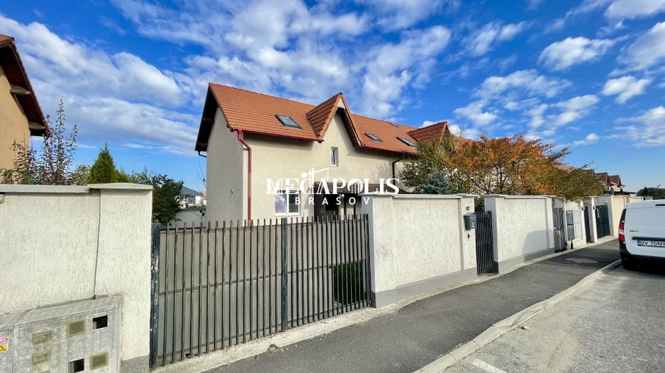 Triplex 4 camere | Zonă dezvoltată | PET FRIENDLY - Poză 2