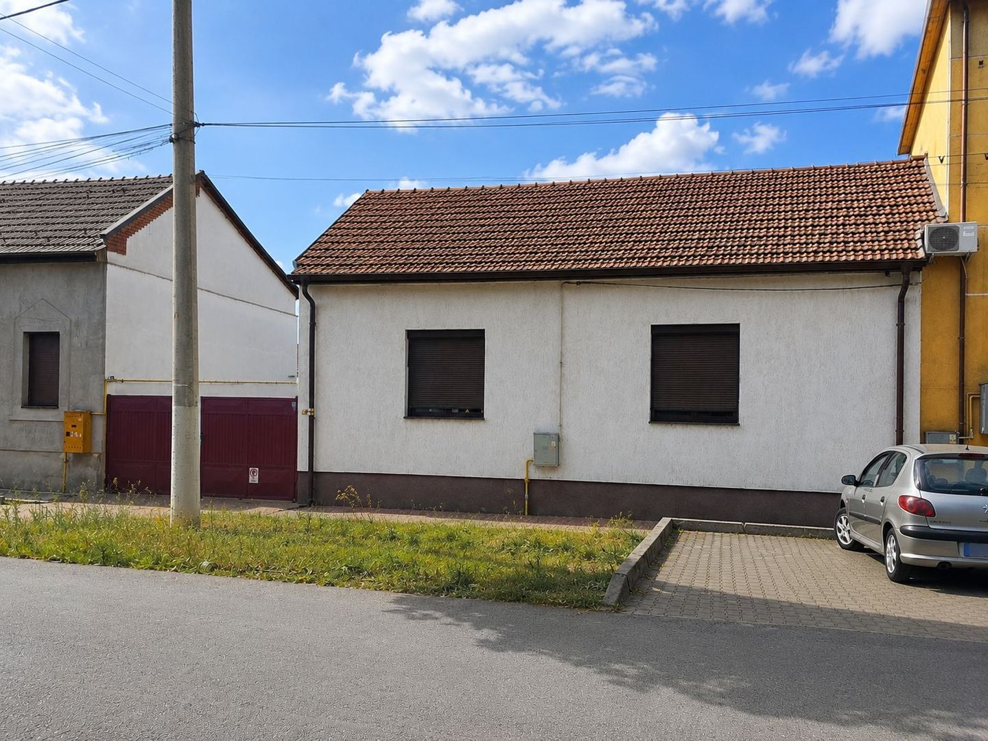 Casă recent renovată în cartierul Pârneava –Arad•400 mp teren•Oituz - Poză 2