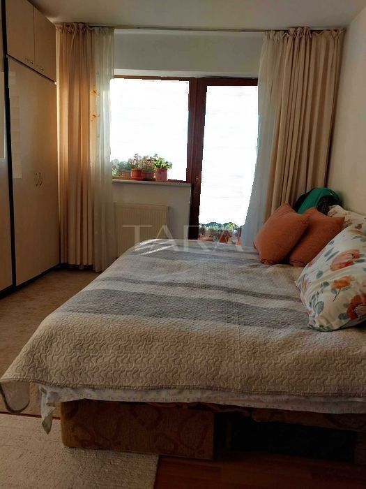 Apartament cu 3 camere pe două nivele – Mănăștur, zona Mehedinți. - Poză 6