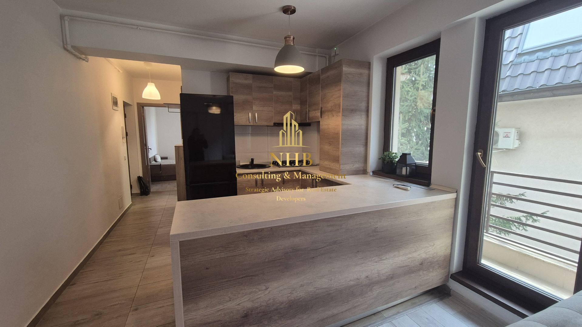 Apartament de 2 camere, centrala, complet mobilat - Pod Constanța - Poză 4