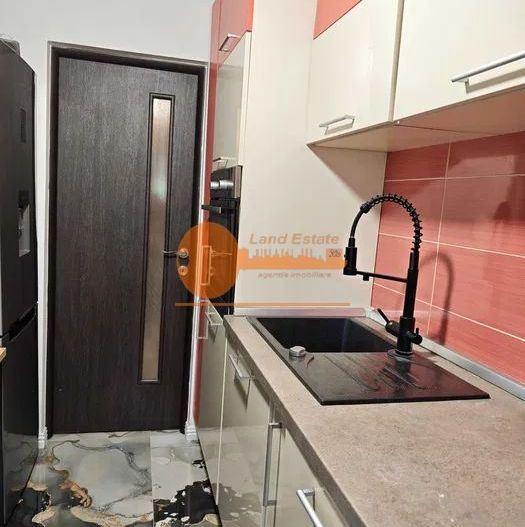 Apartament 3 camere Piata Gorjului - Poză 2