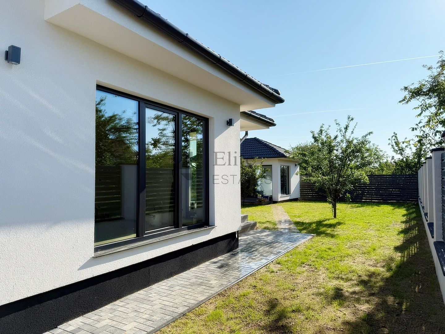 Casa noua de vanzare in Grigorescu cu teren de 650 mp - Poză 2
