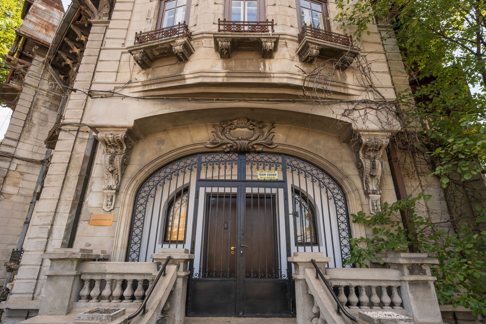 Inchiriere apartament 6 camere Calea Plevnei l parter l 176 mp - Poză 21