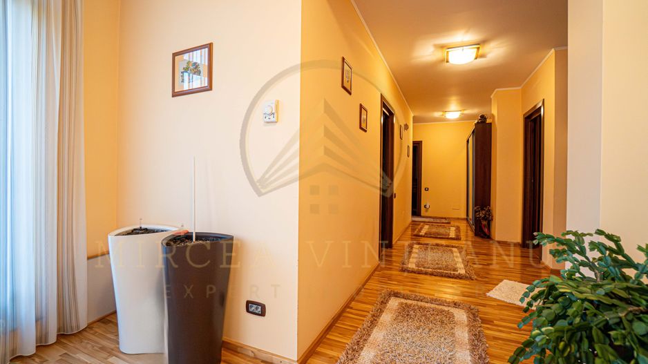 DACIA - Vila D+P+1E+M, teren 780 mp, deschidere 24 ml. - Poză 42