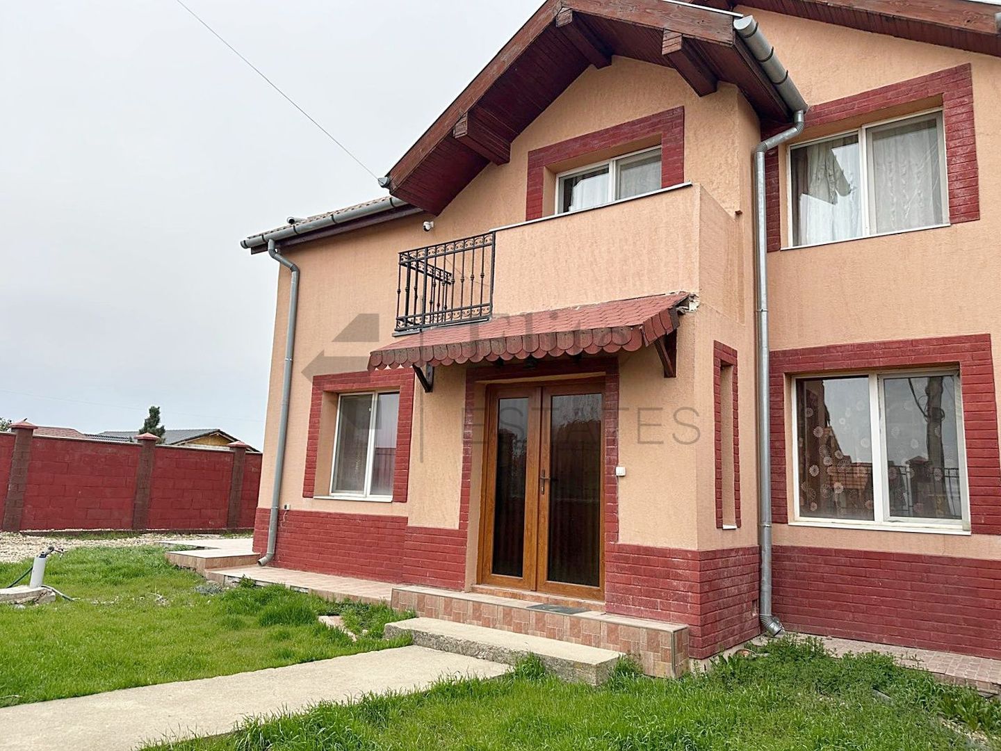 Casa cu 4 camere de inchriat in Paleu - Poză 15