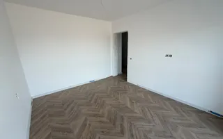 Apartament cu 2 camere si bucatarie inchisa 56 mp in Giroc - Poză 11