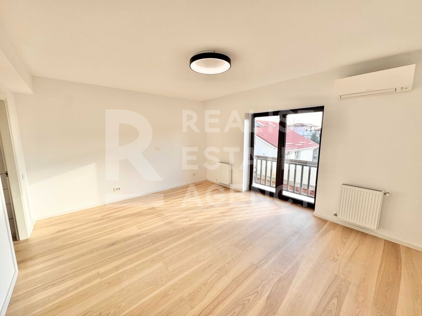 Casă de închiriat | Pipera | 3 camere | Curte proprie - Poză 3