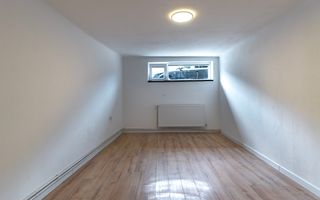 Spațiu de birouri, Aurel Vlaicu, Brașov | Demisol complet renovat - Poză 9