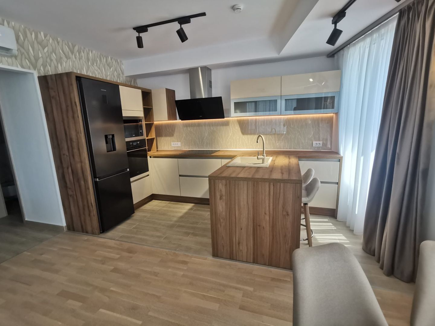 Apartament  3 rooms at Isho - Poză 2