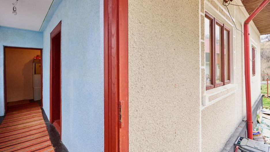  Casa  la munte cu teren generos in Com. Nucsoara, loc. Slatina jud. Arges! - Poză 13
