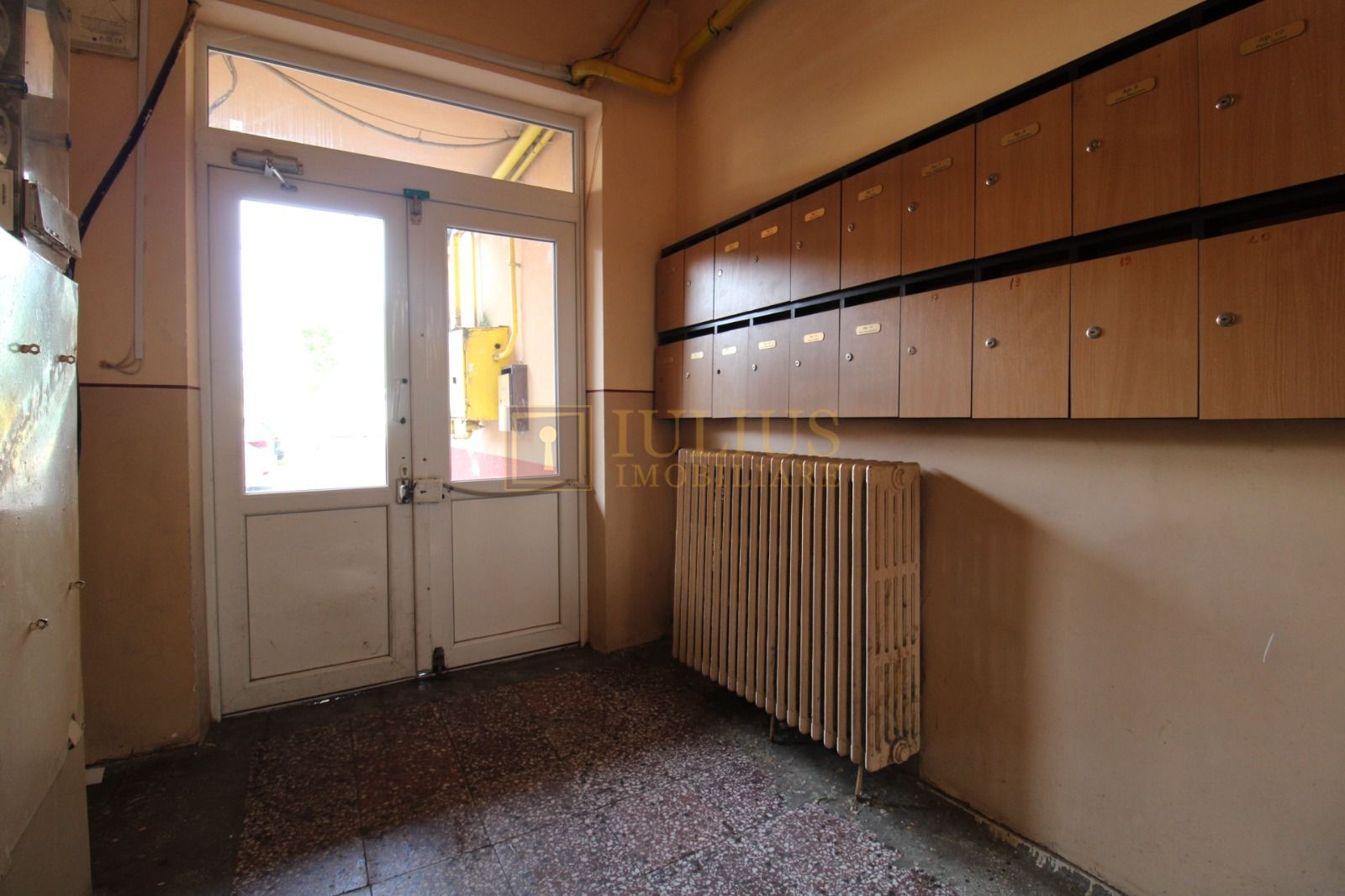 Complex Studentesc str.Daliei, et 3, bloc anvelopat; necesita renovare completa. - Poză 4