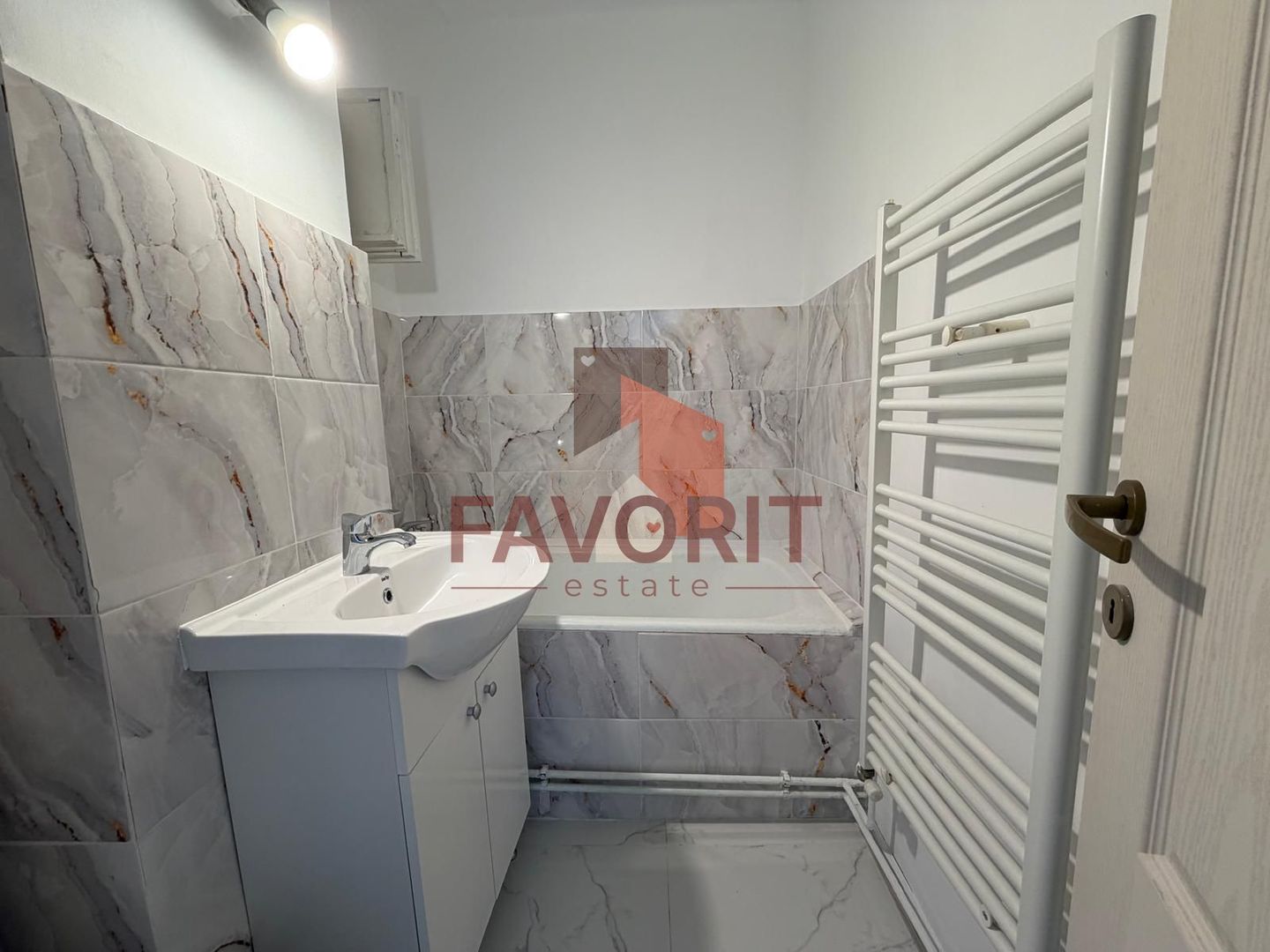2 camere | centrala proprie | renovat complet | zona excelenta | - Poză 7