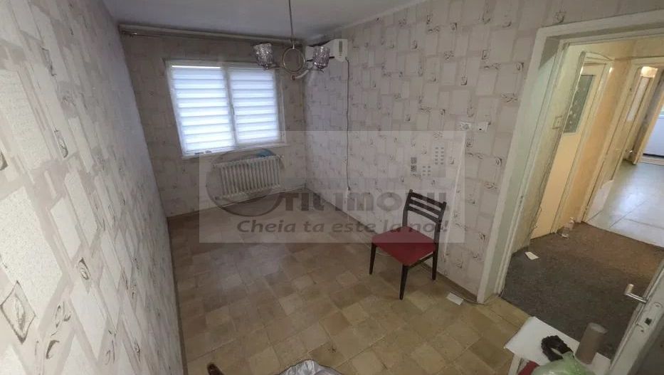 Apartament 3 camere – Tudor Vladimirescu – 105.000 € - Poză 7