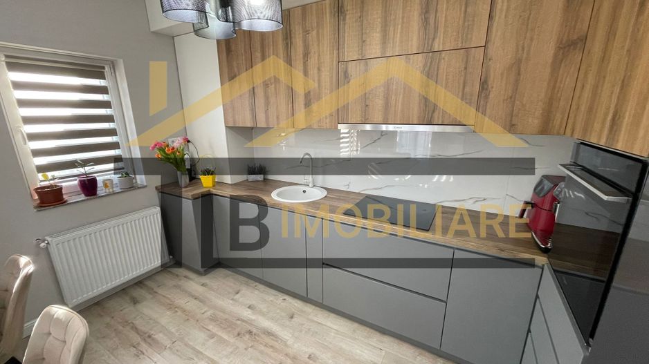 Apartament cu 3 camere, 115mp, Zona Unirii - Poză 5