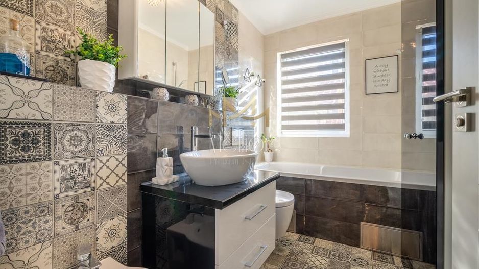 Apartament superb cu 4 camere bloc nou 2 parcari str. Oasului! - Poză 19