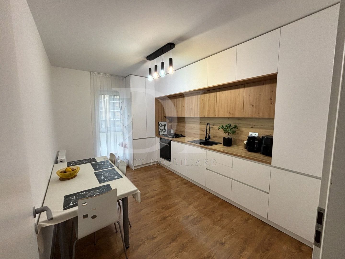 Apartament pet-friendly / Eroilor , Floresti - Poză 3