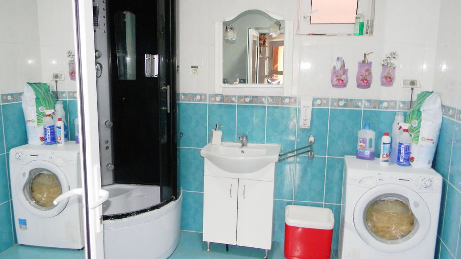 Casa mobilata in Centrul Mun. Sacele - Poză 6