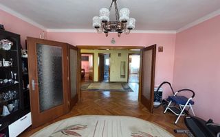Apartament La Vila I 3 Camere I Etaj 1 I Garaj I Strand - Poză 2