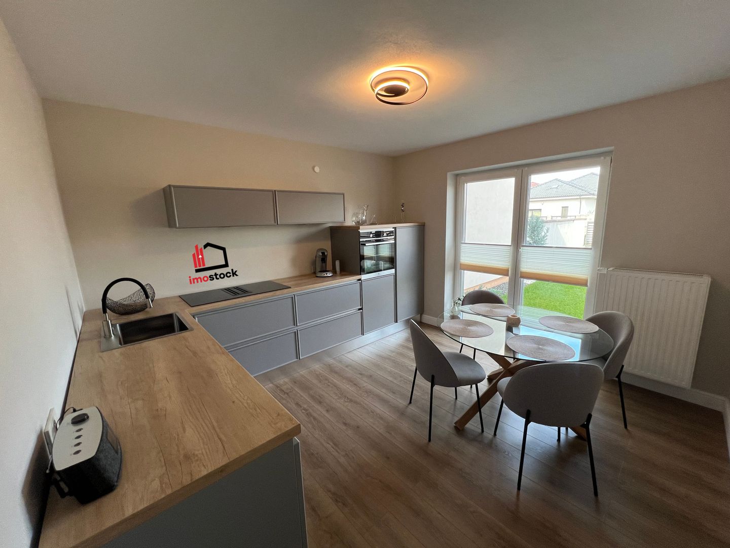 Vila superba Dumbravita - Poză 4