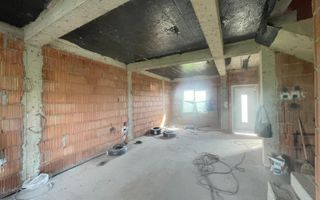 Duplex despartit prin camera tehnica, 3 dormitoare, Mosnita Noua - Poză 1