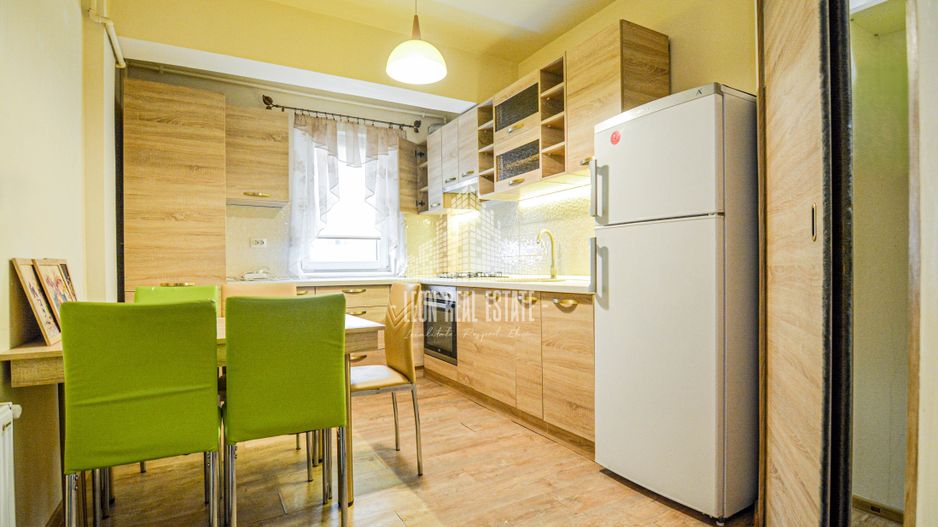 Apartament spatios 3 camere decomandate + 2 locuri de parcare in Baciu - Poză 7