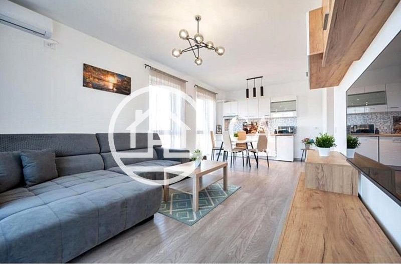 Apartament de închiriat cu 3 camere în PRIMA UNIVERSITĂȚII, Oradea - Poză 1