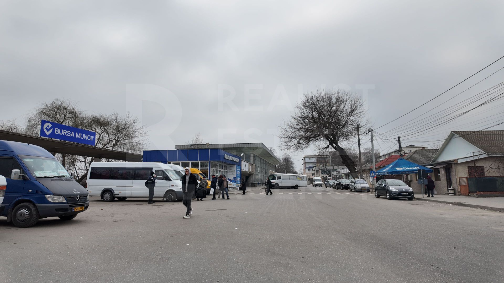 Vânzare spațiu comercial de 1,278mp, str. Feroviara, Ungheni - Poză 2