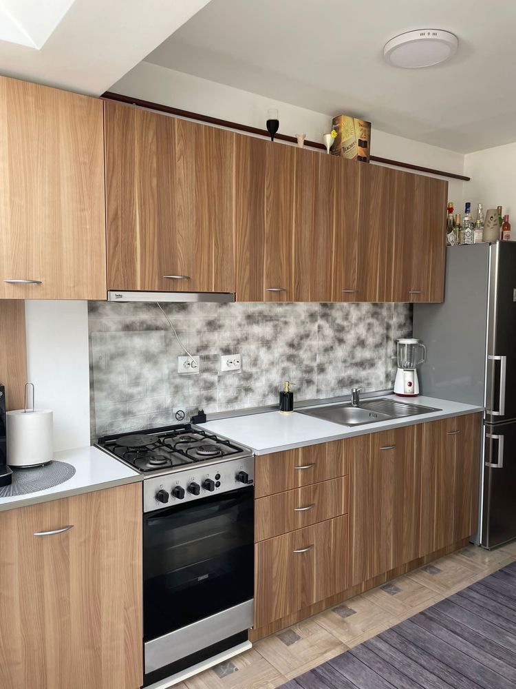 Apartament 2 camere decomandate.Florești Central, ideal locuință sau i - Poză 1