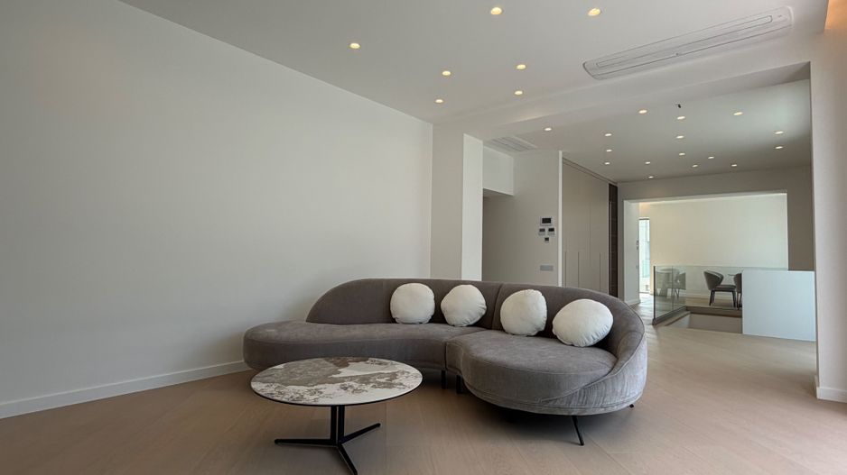 Penthouse Duplex Spectaculos de Închiriat  | Aviatiei Promenada - Poză 1