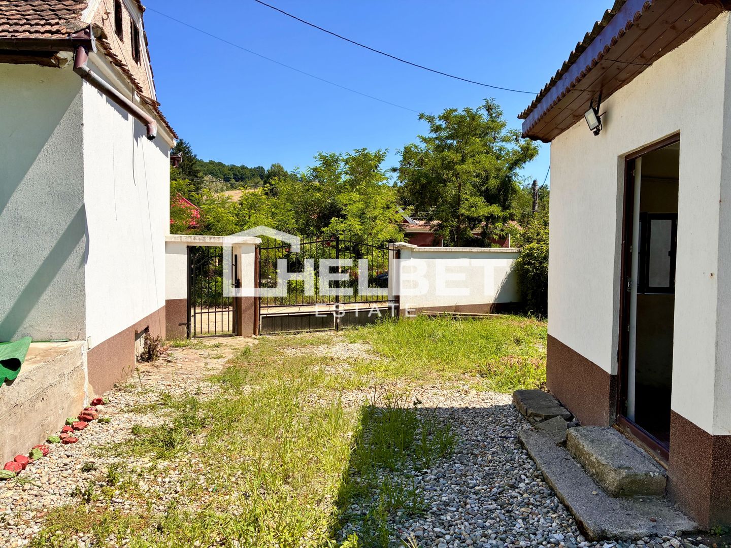 CASĂ / TEREN 1030MP / MAGAZIE / UTILITATI - Poză 2
