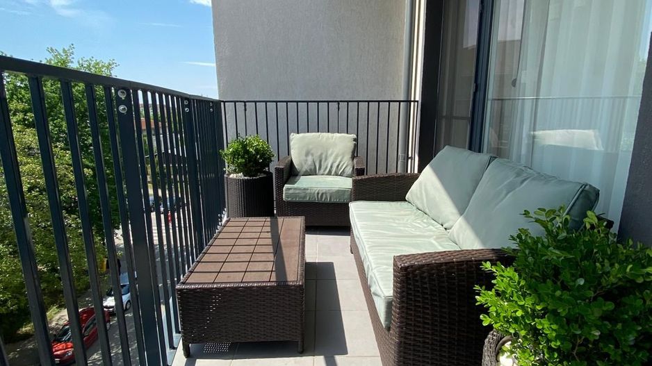 Complex Uranus. Balcon mare. Loc de parcare subteran. - Poză 11