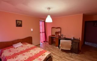 Vila P+1 cu terasă 255 mp + garaj 22,5 mp si teren 417 mp-Berceni ! - Poză 9