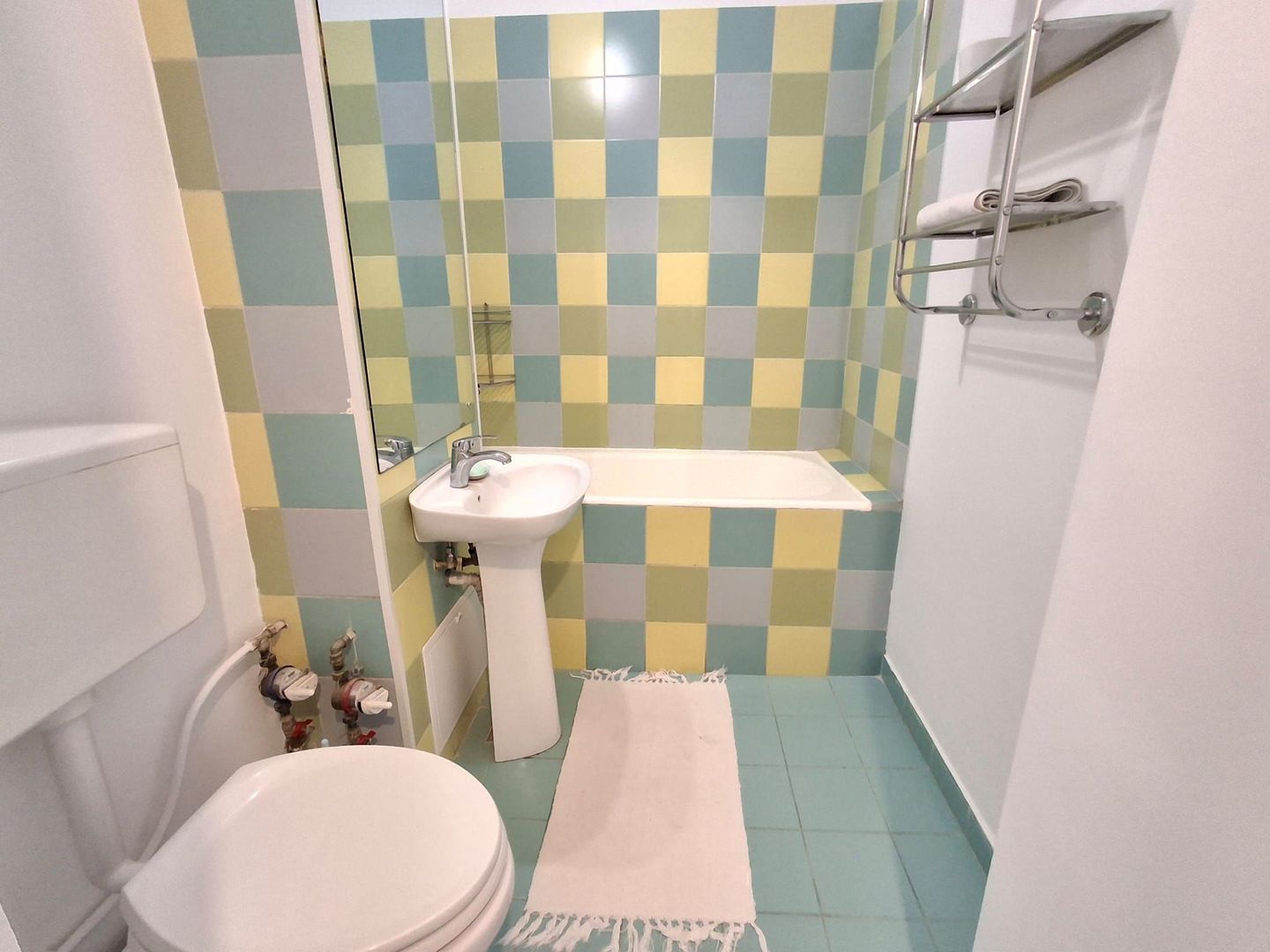 Închiriere apartament modern, 2 camere – Zona Colentina - Poză 5