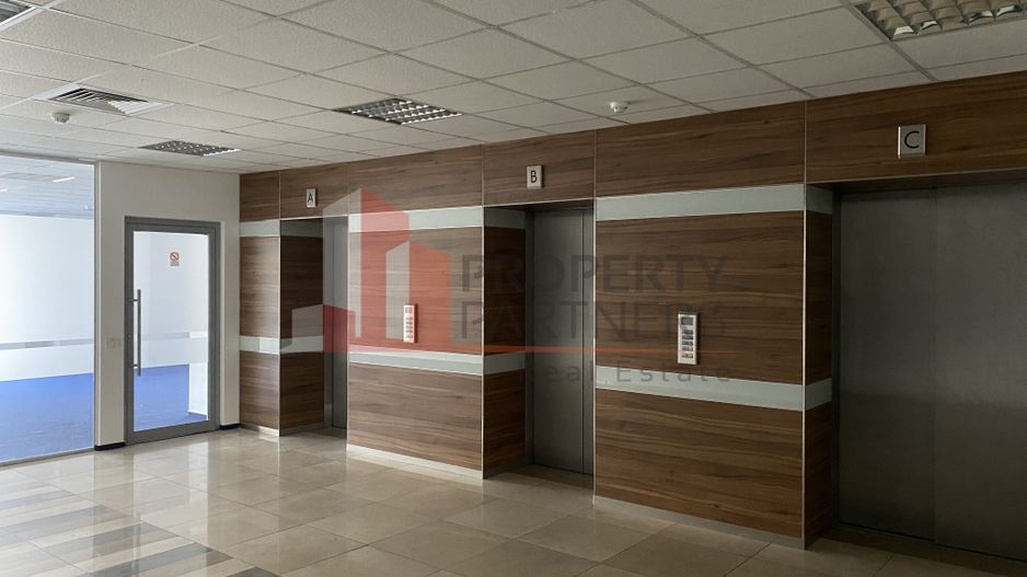Spatiu de birou Universitate - Poză 11