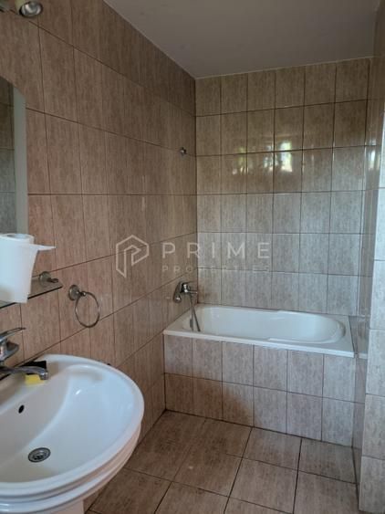 Clădire multifuncțională de vânzare sau închiriere – 7 Noiembrie - Poză 9