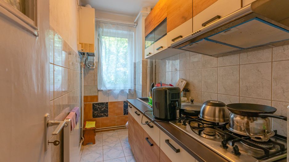 Apartament 2 camere, etaj 1, zona Florilor - Poză 5