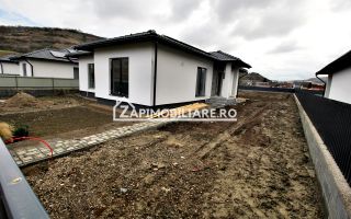 Casă la cheie pe 1 nivel 4cam. 2 bai,1 dresing 650 mp. teren - Poză 25