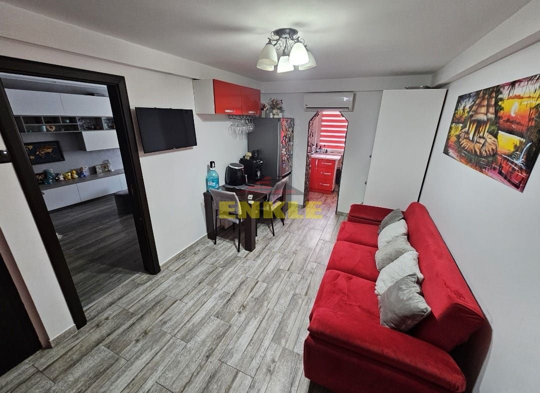 Vânzare apartament 2 camere decomandat – complet renovat. - Poză 4
