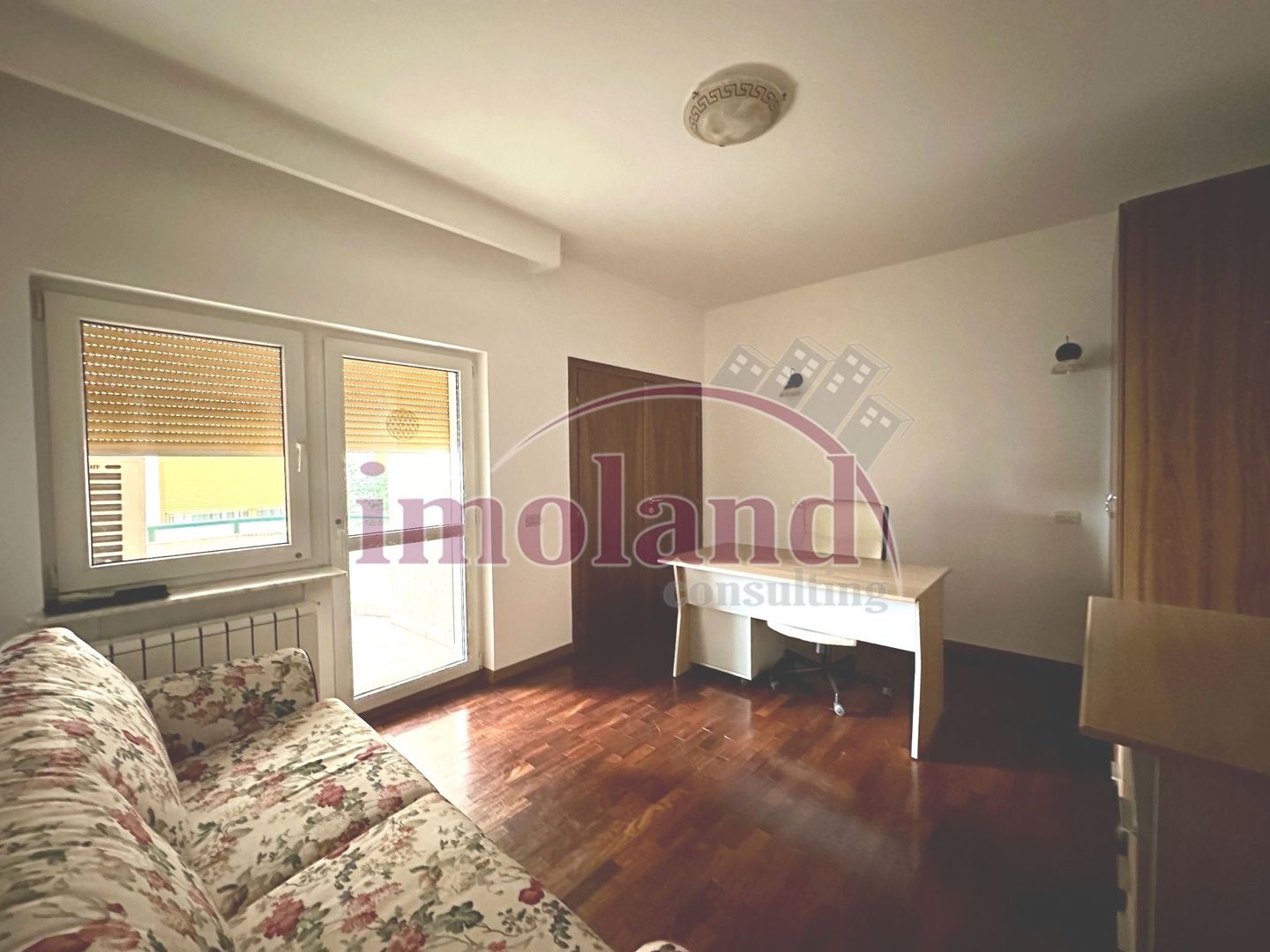 Apartament - inchiriere - 4 camere - rezidential/birou - Primaverii - Poză 22