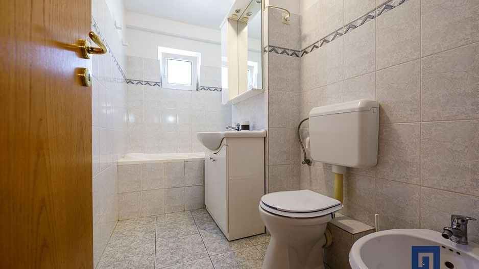 Apartament cu priveliste, 4 cam, decomandat – Zona Lipovei - Poză 28