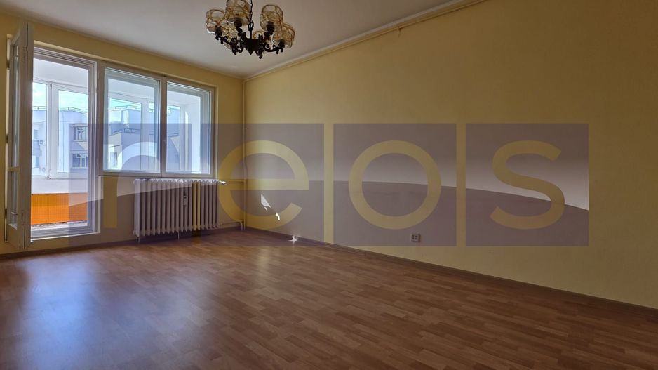 VANZARE 2 CAMERE DECOMANDAT TINERETULUI - Poză 2